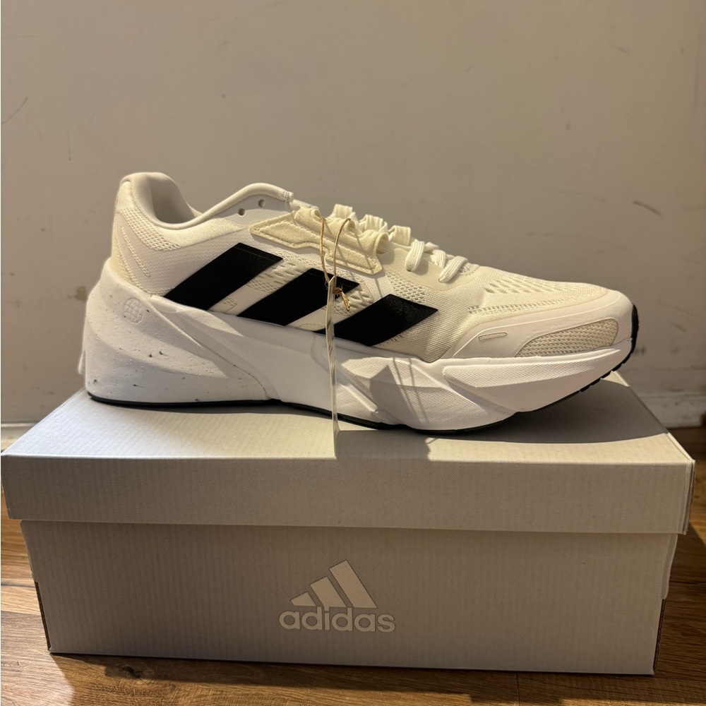 Adidas Adistar White and Black tennis shoes NWT